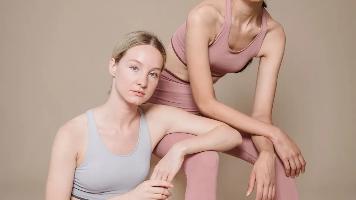 Custom Activewear Manufacturer planning and sourcing reference