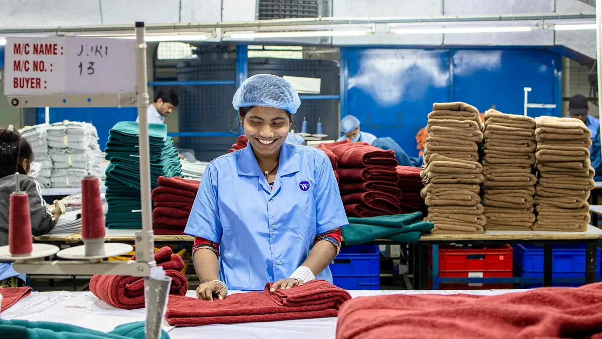 Custom Oversized T-Shirt Manufacturer planning and sourcing reference