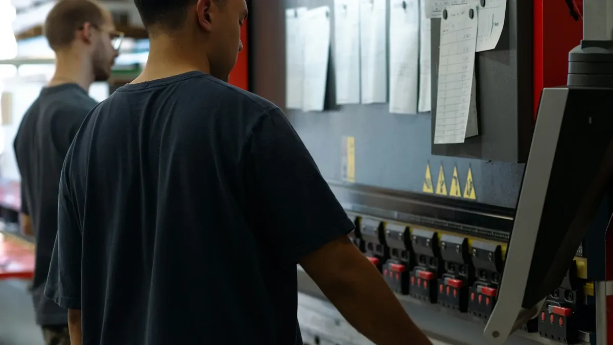 Custom Sweatpants Manufacturer planning and sourcing reference